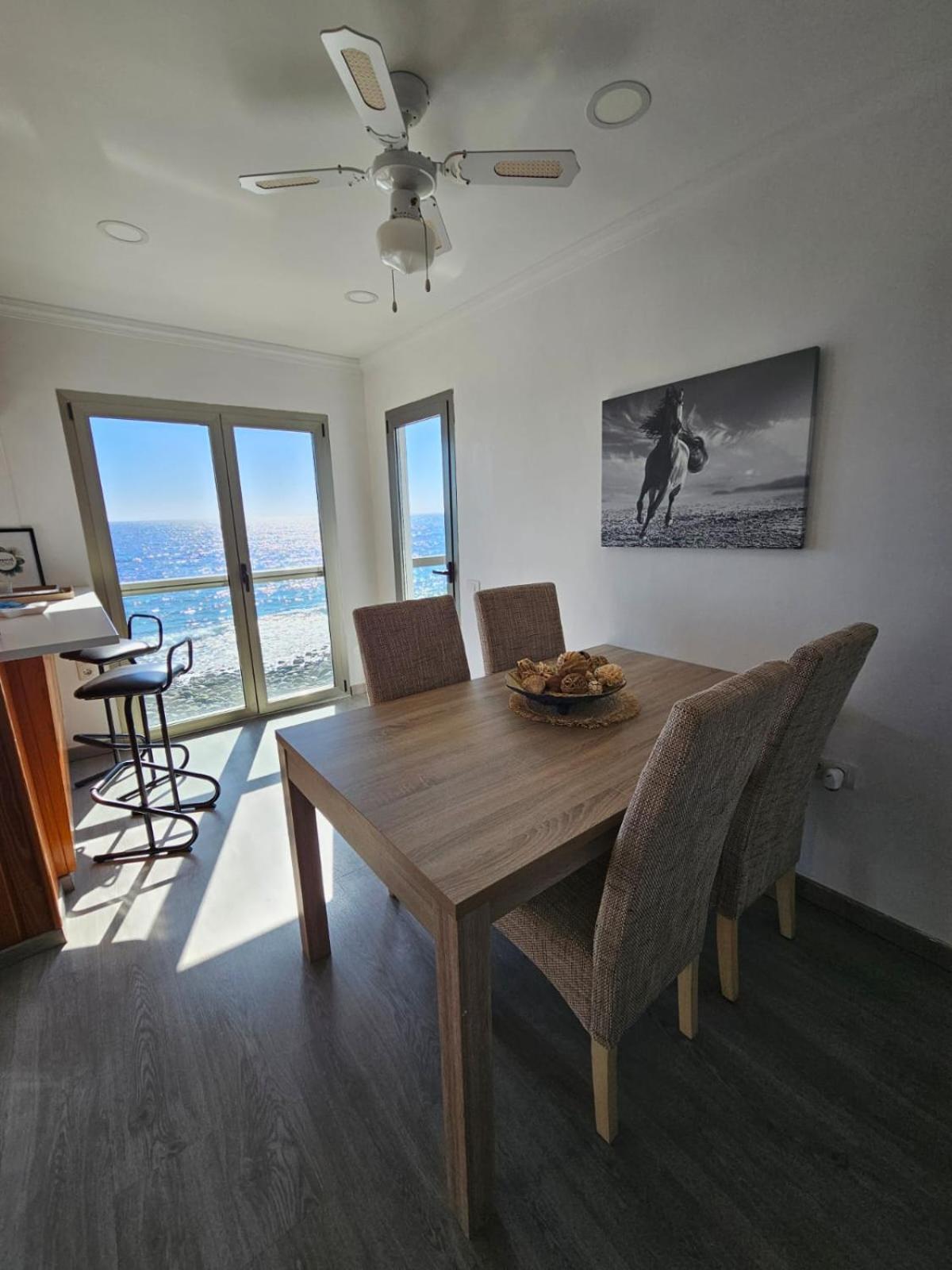 サンタクルスデテネリフェApartamento Saraアパートメント エクステリア 写真