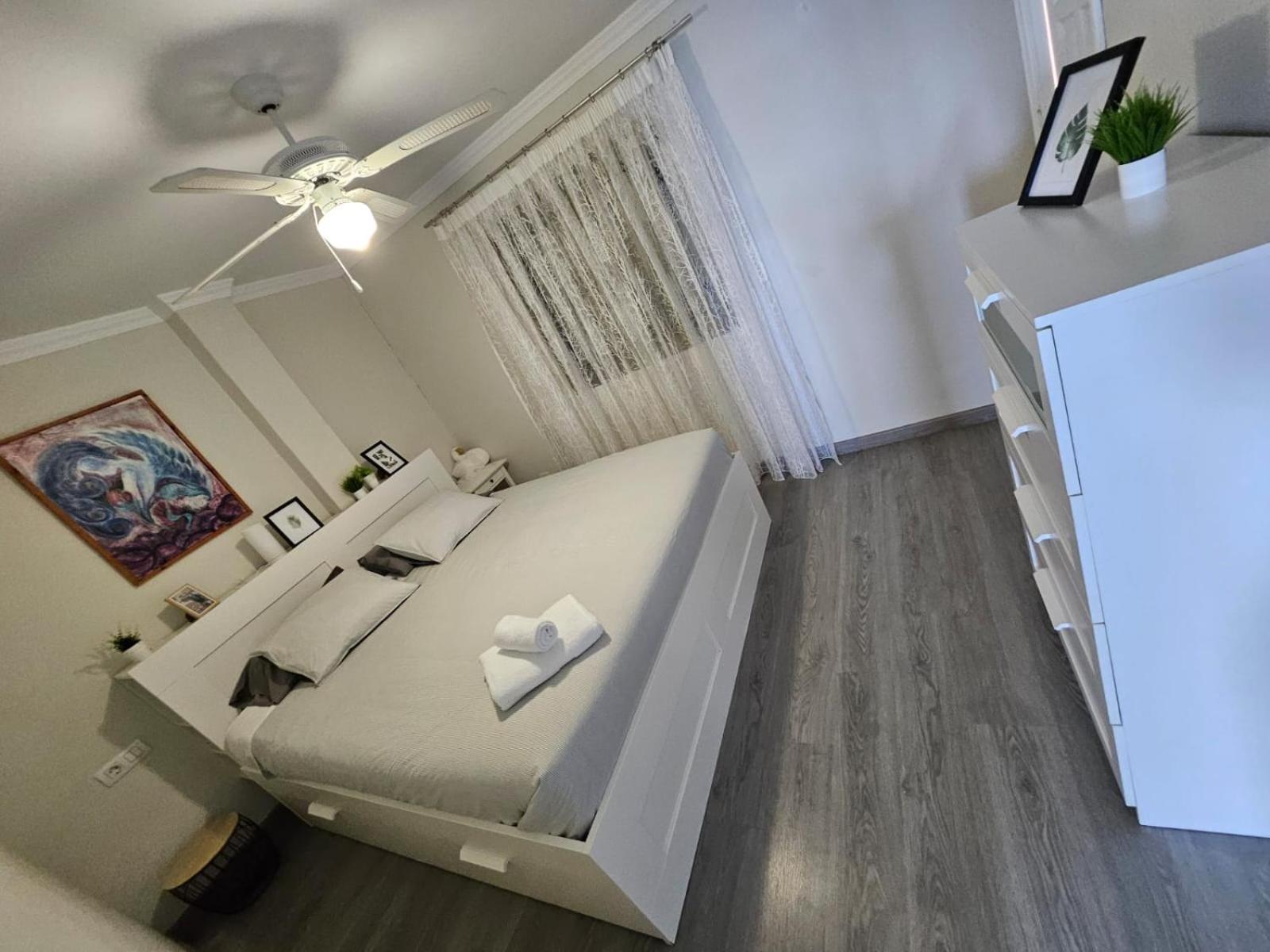 サンタクルスデテネリフェApartamento Saraアパートメント エクステリア 写真